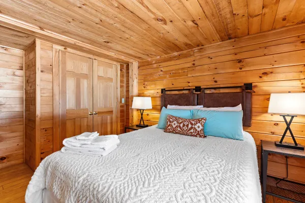 $599,000 | 284 Nutting Road, Sunapee, NH 03782