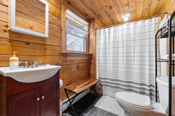 $599,000 | 284 Nutting Road, Sunapee, NH 03782