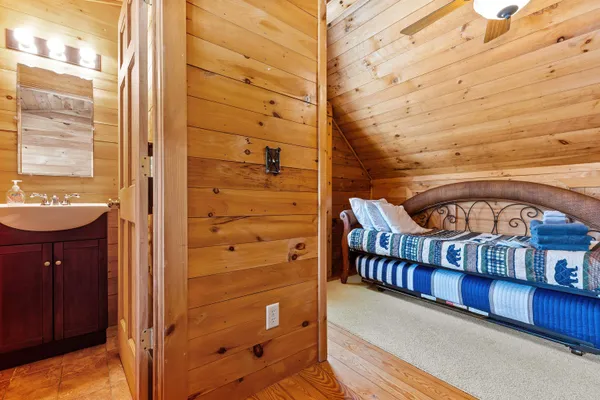 $599,000 | 284 Nutting Road, Sunapee, NH 03782