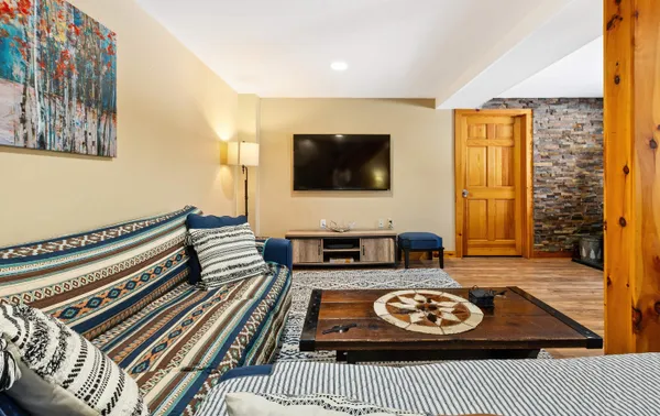 $599,000 | 284 Nutting Road, Sunapee, NH 03782