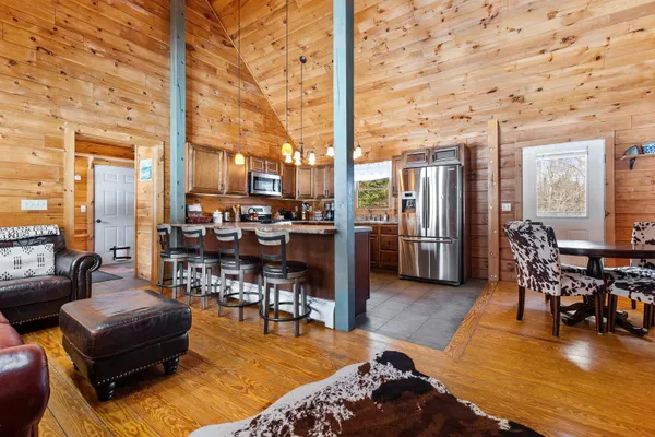 $599,000 | 284 Nutting Road, Sunapee, NH 03782