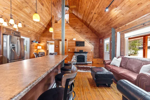 $599,000 | 284 Nutting Road, Sunapee, NH 03782