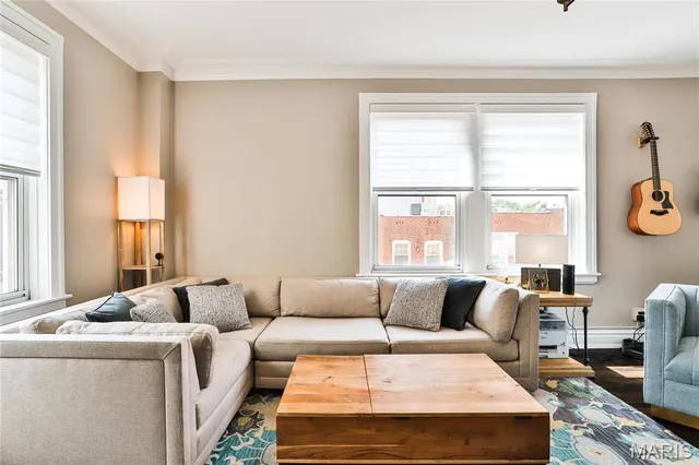 $162,000 | 701 South Skinker Boulevard, Unit 405, St. Louis, MO 63105