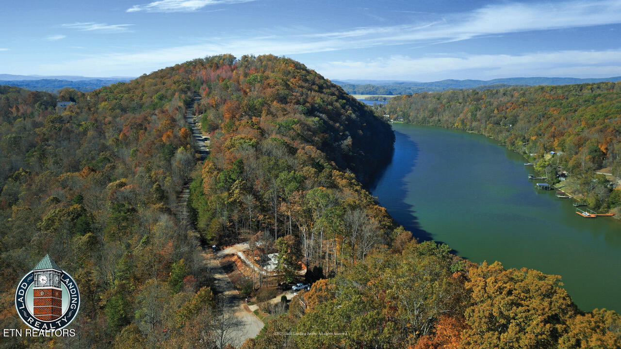 8 Sheerwater Road Kingston, TN 37763 - Photo 4 of 10 Sheerwater4