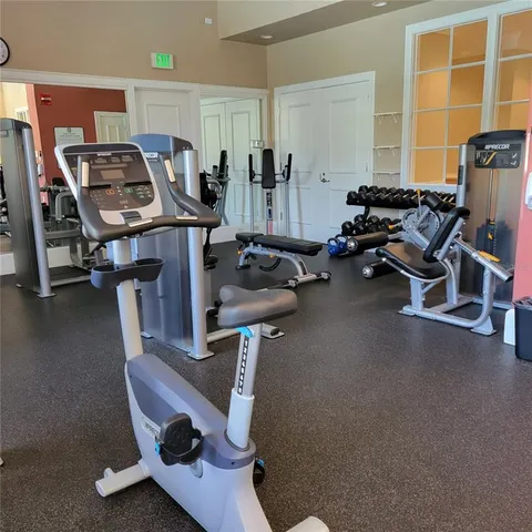 $4,000 | 750 North Tamiami Trail, Unit 418, Sarasota, FL 34236