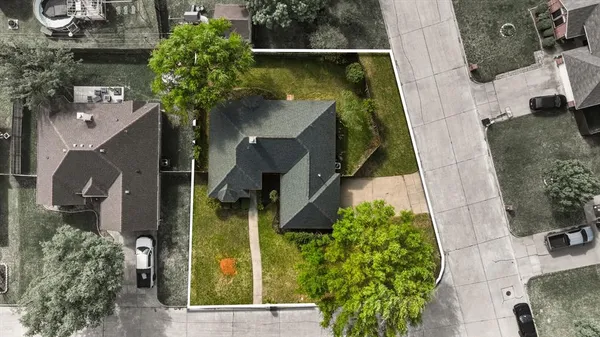$269,900 | 500 Bluebonnet Drive, Burleson, TX 76028