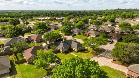 $269,900 | 500 Bluebonnet Drive, Burleson, TX 76028