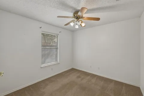 $269,900 | 500 Bluebonnet Drive, Burleson, TX 76028