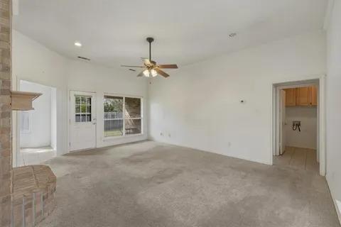 $269,900 | 500 Bluebonnet Drive, Burleson, TX 76028