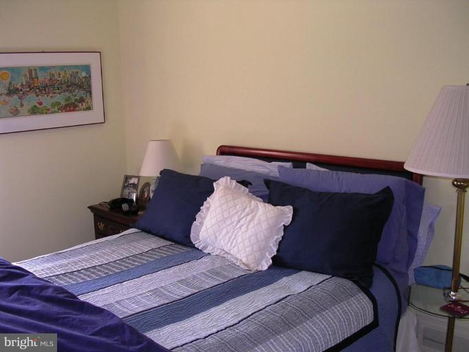 9504 St Andrews Way Silver Spring, MD 20901 - Photo 8 of 12 Bedroom #1