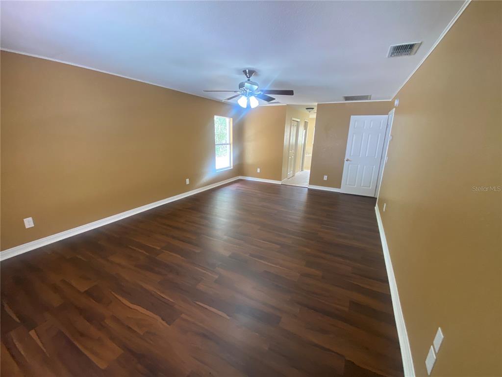 910 Walk In Water Road Lake Wales, FL 33898 - Photo 14 of 29 MASTER BR