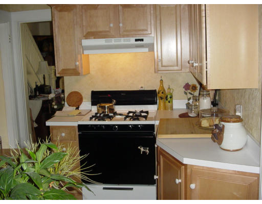 82 Marsden Street Springfield, MA 01109 - Photo 3 of 8