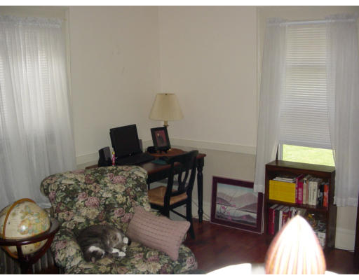 82 Marsden Street Springfield, MA 01109 - Photo 4 of 8