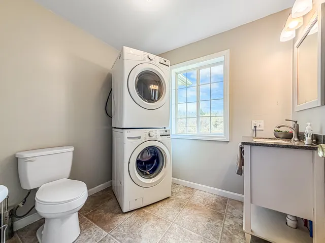 $349,900 | 1295 Van Buren Road, Caribou, ME 04736