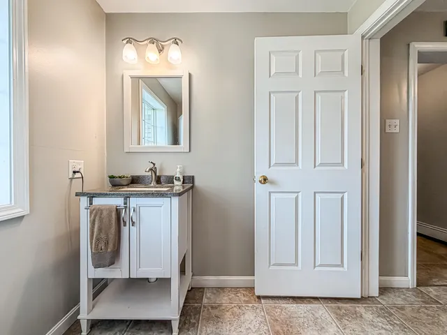 $349,900 | 1295 Van Buren Road, Caribou, ME 04736