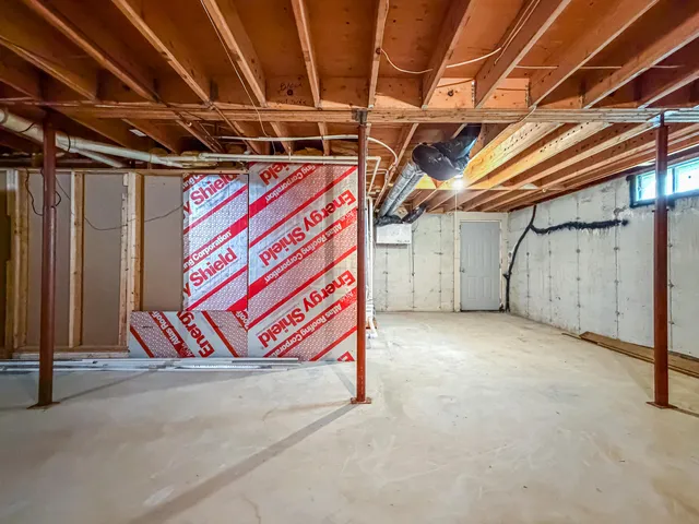 $349,900 | 1295 Van Buren Road, Caribou, ME 04736