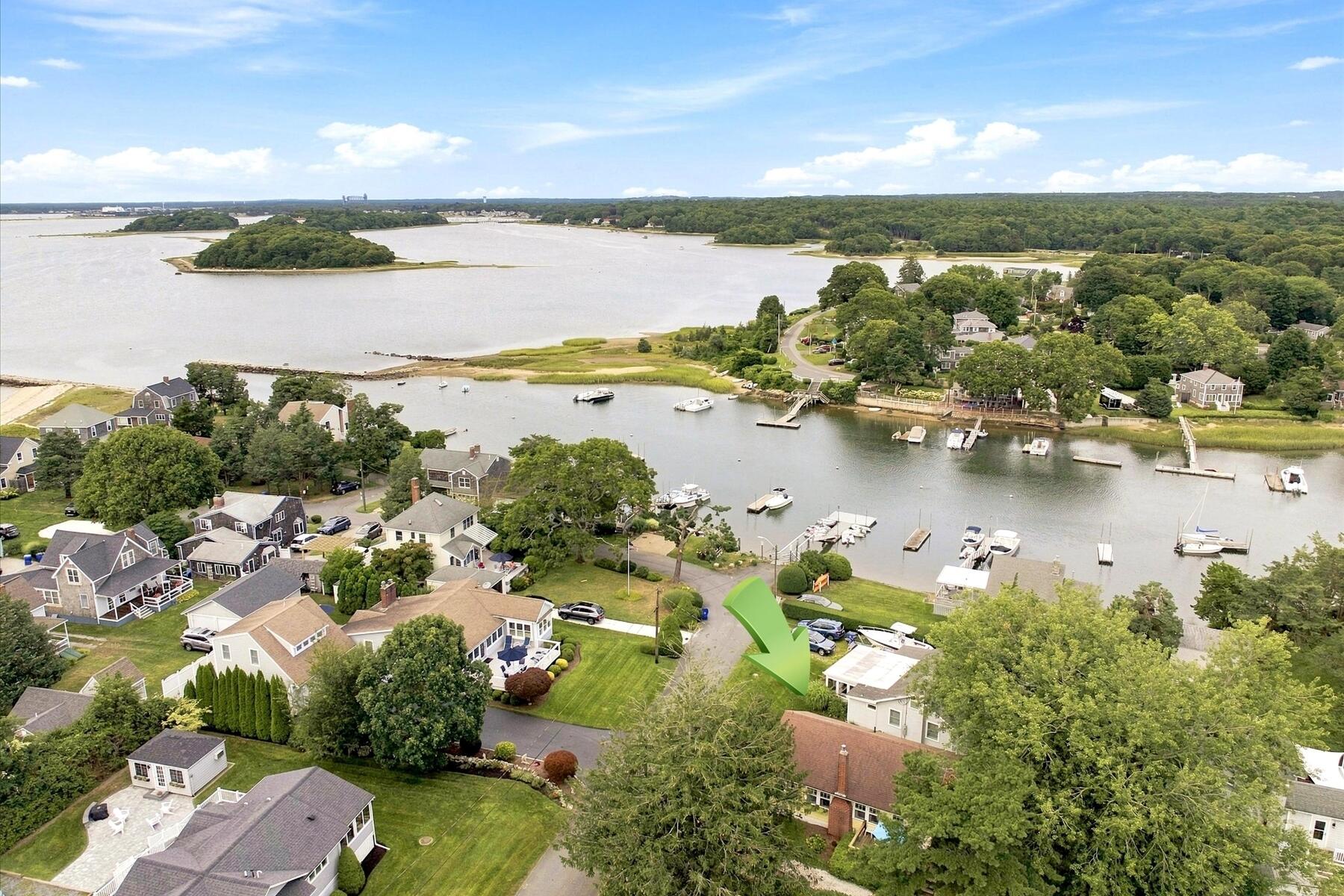 50 Tideway Road Pocasset, MA 02559 - Photo 6 of 37 34-50_Tide_Way_034