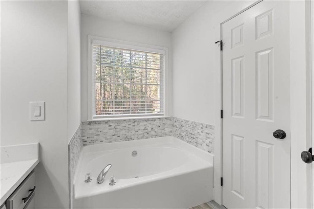 360 Chestnut Drive Covington, GA 30016 - Photo 26 of 55