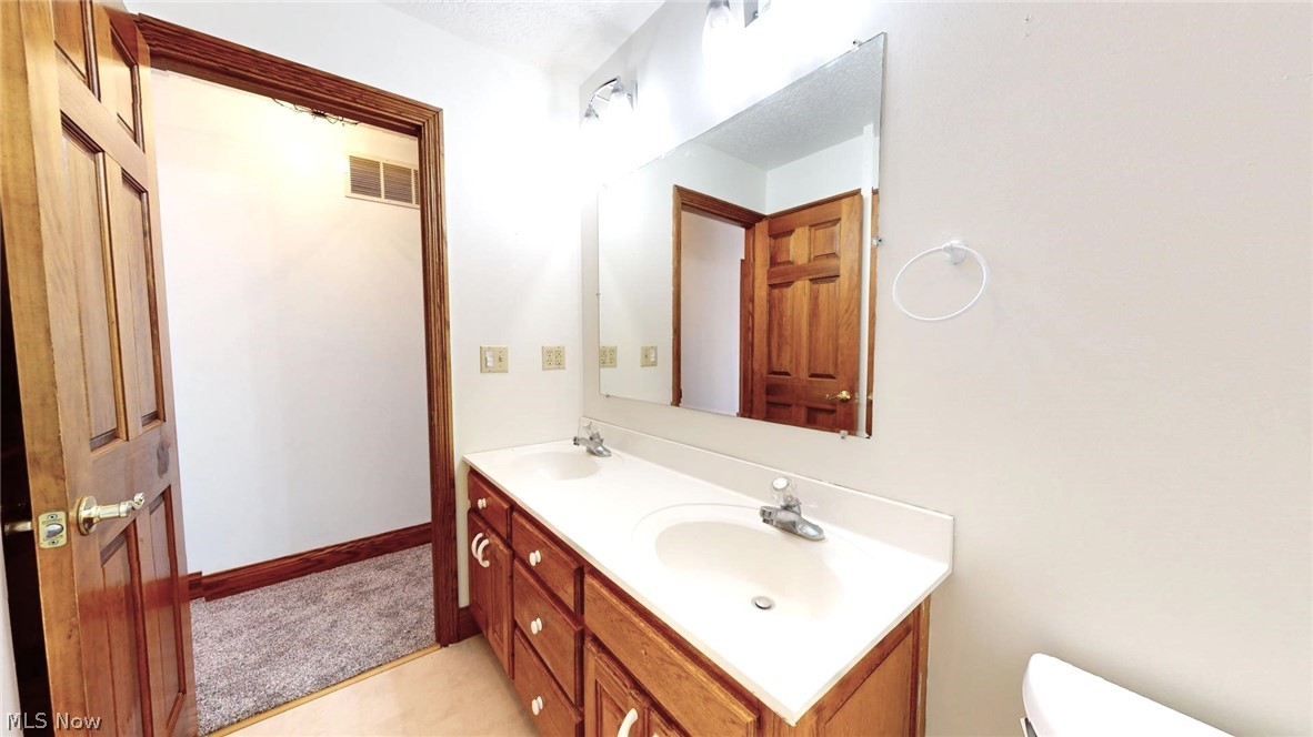 720 McGill Road Vincent, OH 45784 - Photo 28 of 50 Bathroom second floor