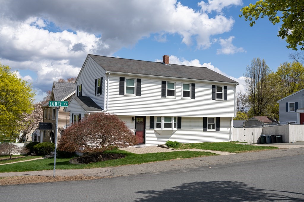 8 Sandra Road Peabody, MA 01960 - Photo 1 of 21 Gallery Image 1