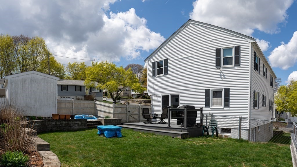 8 Sandra Road Peabody, MA 01960 - Photo 19 of 21 Gallery Image 19