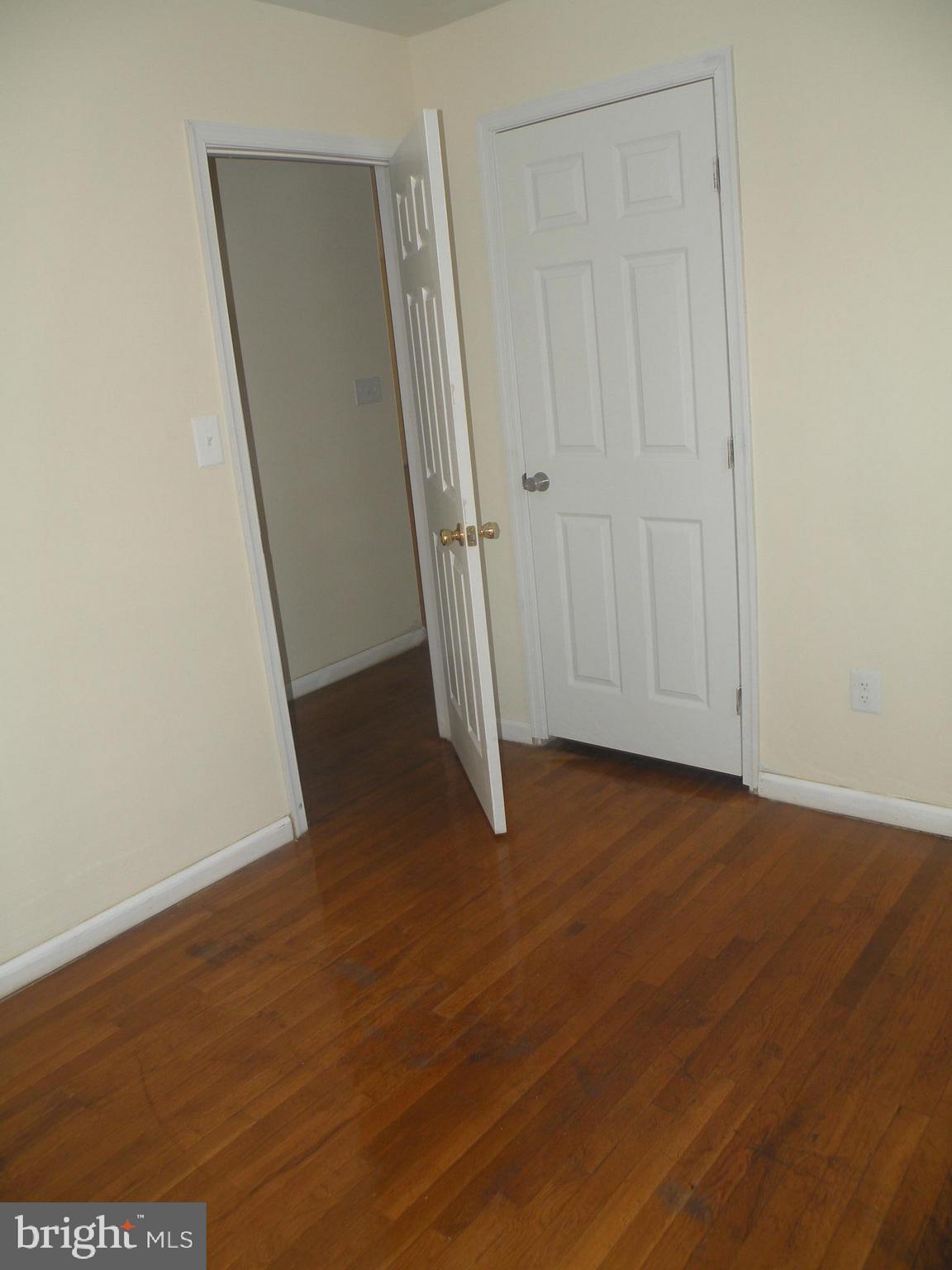 4518 Kinmount Road Lanham, MD 20706 - Photo 19 of 32 Bedroom 1