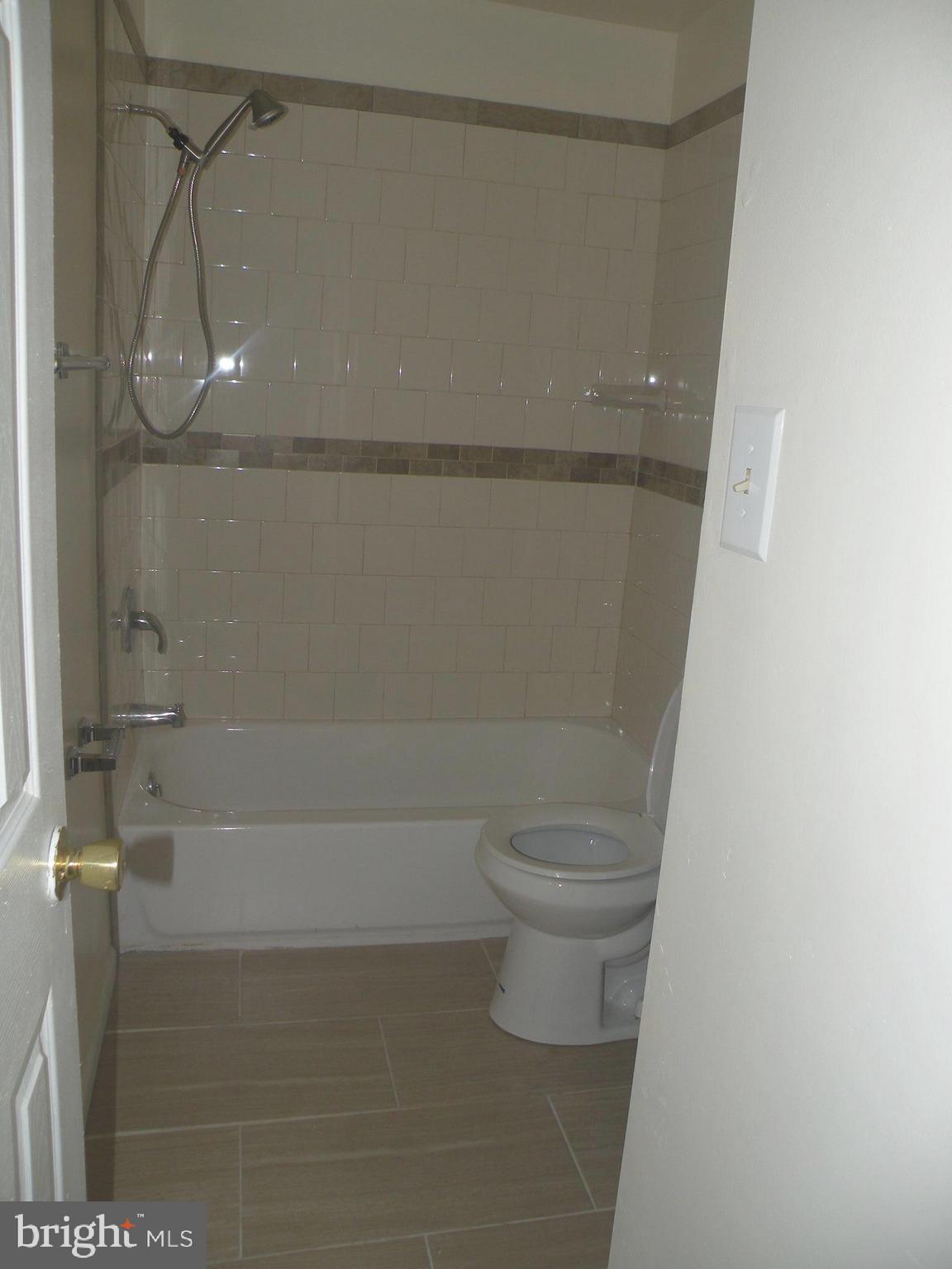 4518 Kinmount Road Lanham, MD 20706 - Photo 21 of 32 Main Level Bath