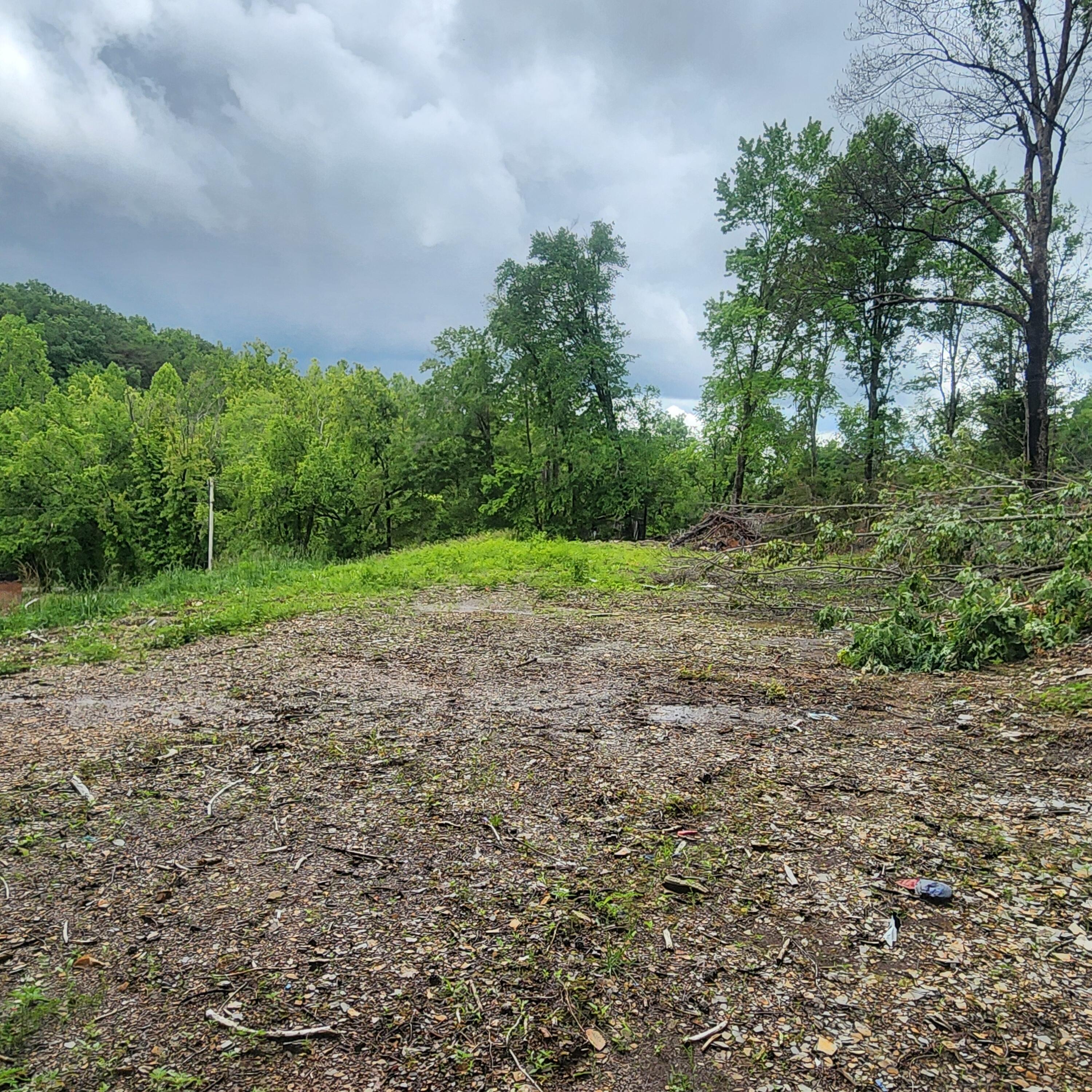 120 Winston Road Irvine, KY 40336 - Photo 7 of 9 20250528_135052