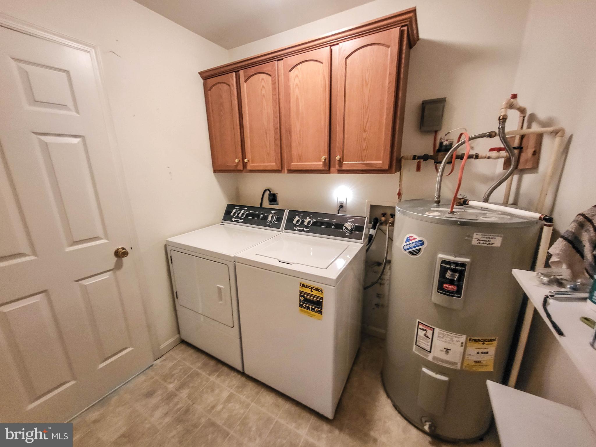 1261 Progress Road Chambersburg, PA 17201 - Photo 14 of 20 Laundry