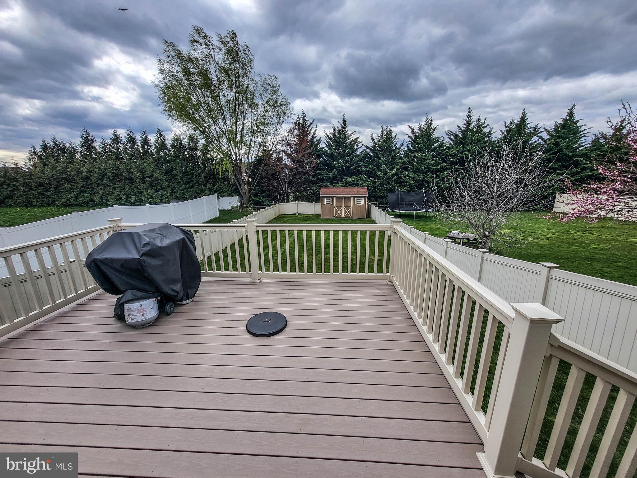 1261 Progress Road Chambersburg, PA 17201 - Photo 17 of 20 Trex deck