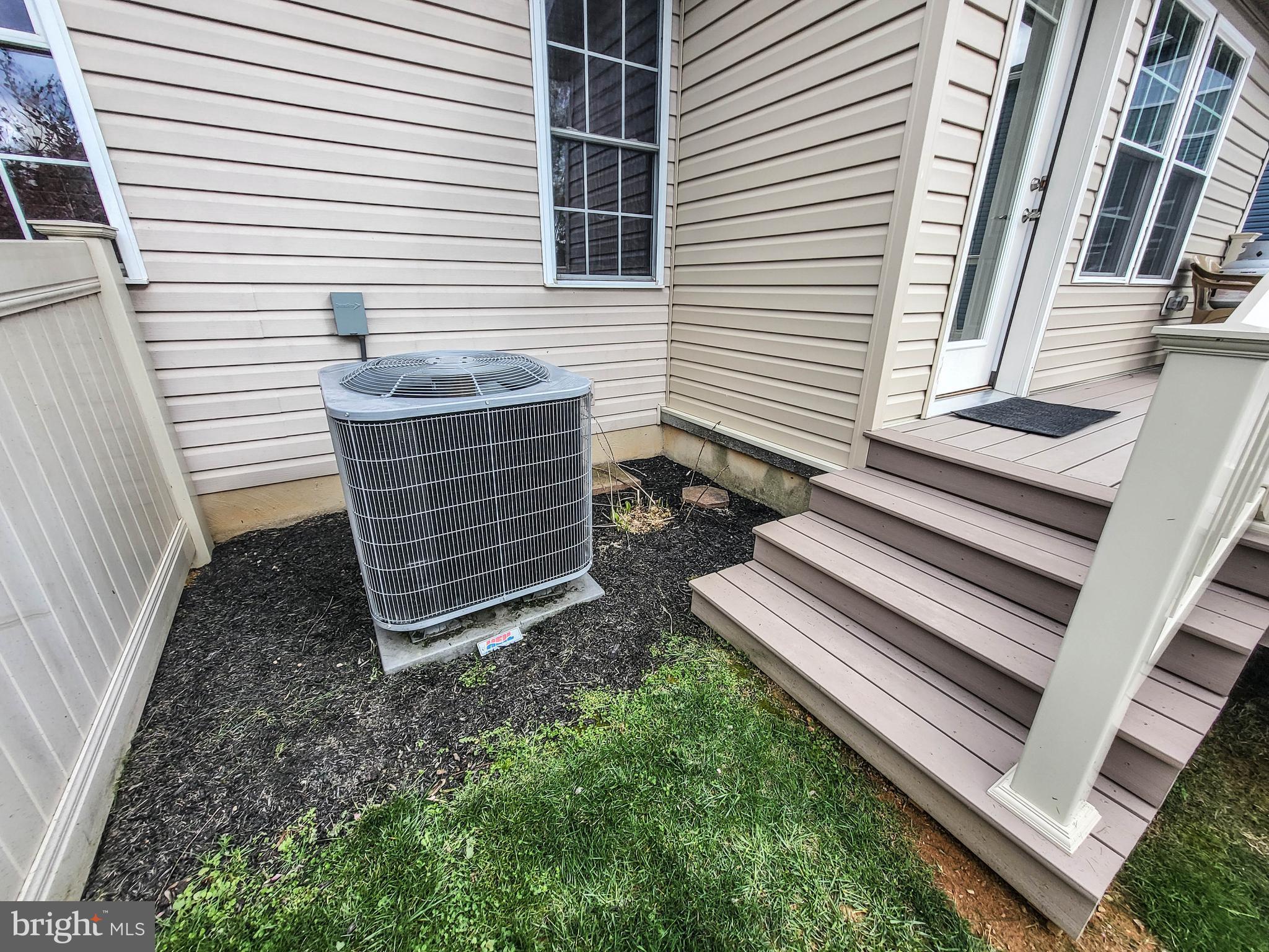 1261 Progress Road Chambersburg, PA 17201 - Photo 19 of 20 heat pump