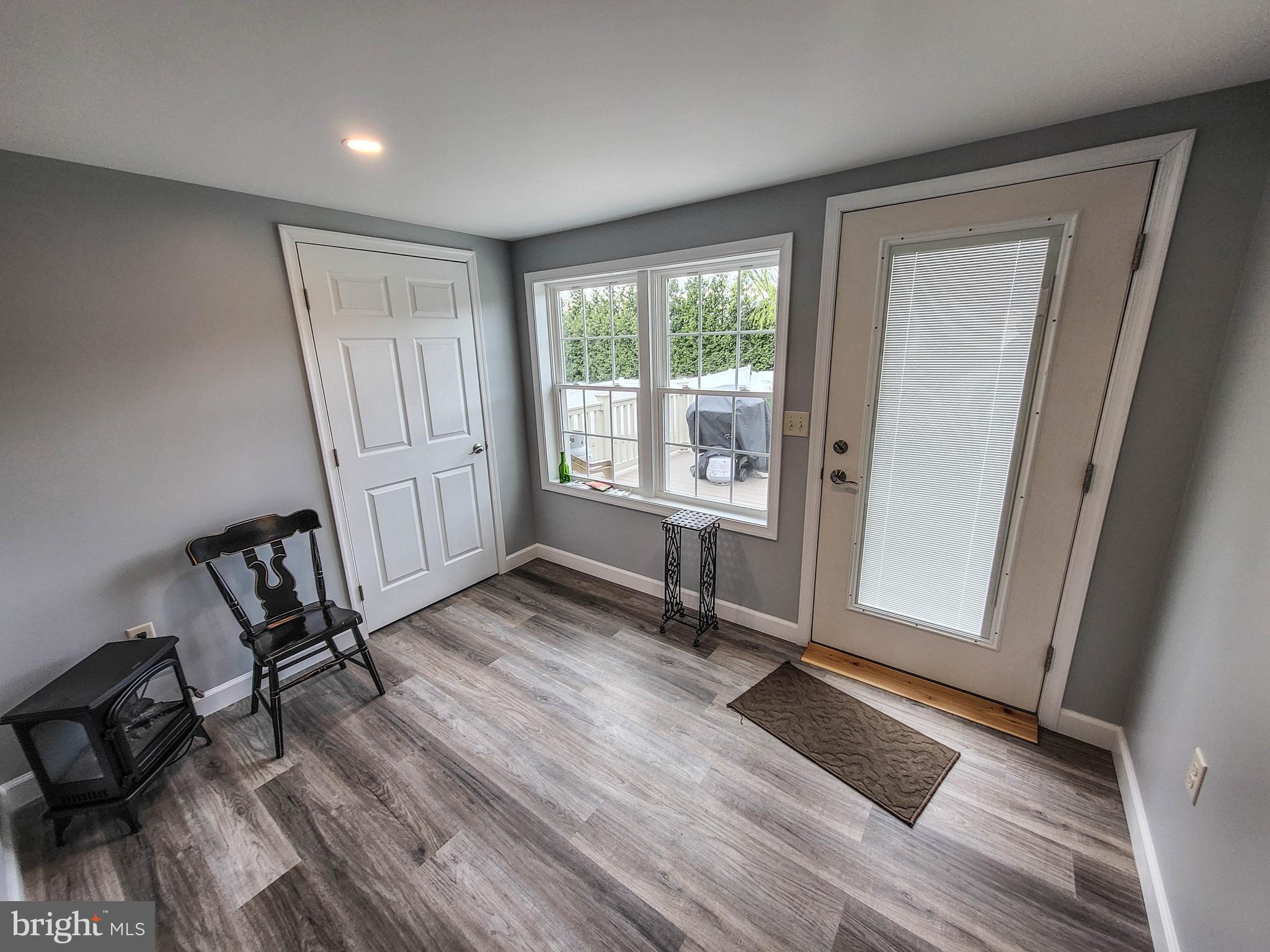 1261 Progress Road Chambersburg, PA 17201 - Photo 8 of 20 Rear sunporch