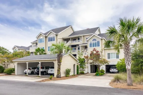 $835,000 | 1551 Ben Sawyer Boulevard, Unit 5J, Mount Pleasant, SC 29464