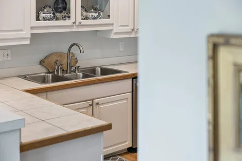 $835,000 | 1551 Ben Sawyer Boulevard, Unit 5J, Mount Pleasant, SC 29464