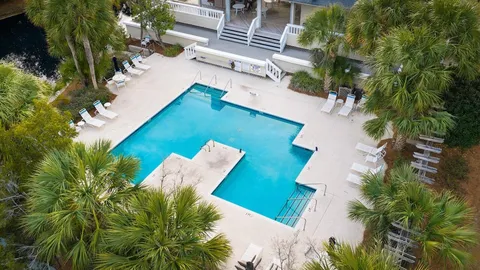 $835,000 | 1551 Ben Sawyer Boulevard, Unit 5J, Mount Pleasant, SC 29464