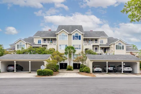 $835,000 | 1551 Ben Sawyer Boulevard, Unit 5J, Mount Pleasant, SC 29464