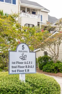 $835,000 | 1551 Ben Sawyer Boulevard, Unit 5J, Mount Pleasant, SC 29464