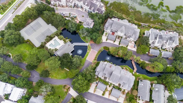 $835,000 | 1551 Ben Sawyer Boulevard, Unit 5J, Mount Pleasant, SC 29464