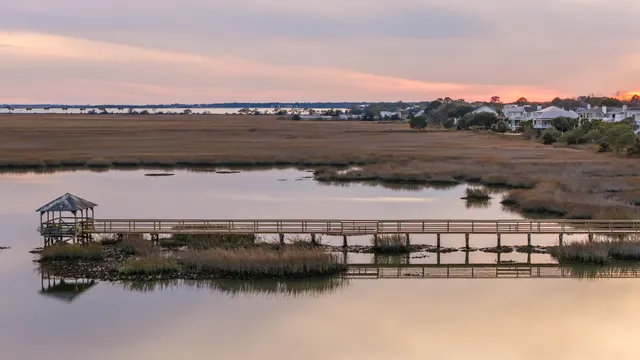 $835,000 | 1551 Ben Sawyer Boulevard, Unit 5J, Mount Pleasant, SC 29464