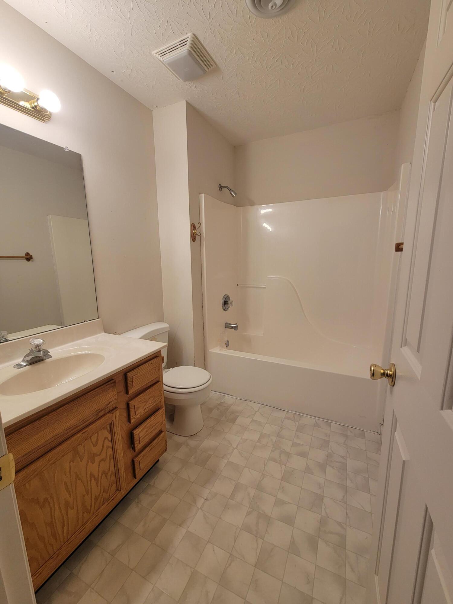 4525 Selma Pike Springfield, OH 45502 - Photo 16 of 27