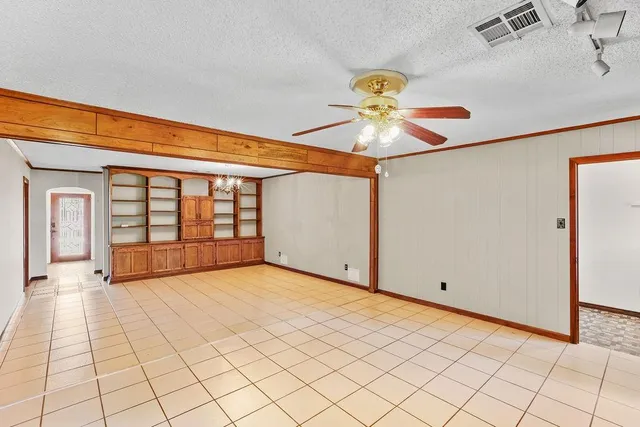 $1,900 | Undisclosed Address, Slidell, LA 70458