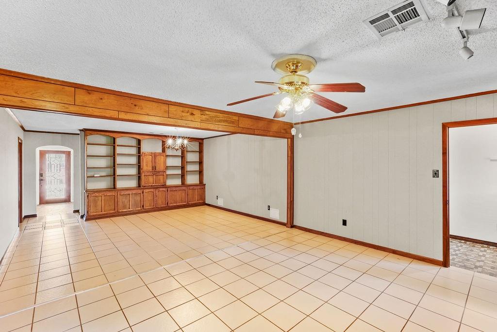 206 Brittany Lane Slidell, LA 70458 - Photo 9 of 26