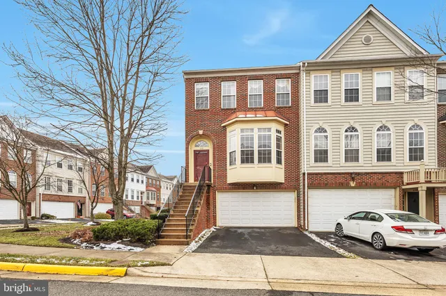 $3,950 | 6143 Cilantro Drive, Alexandria, VA 22310