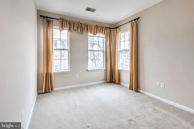 $3,950 | 6143 Cilantro Drive, Alexandria, VA 22310