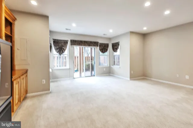 $3,950 | 6143 Cilantro Drive, Alexandria, VA 22310