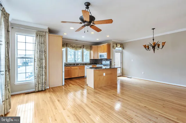 $3,950 | 6143 Cilantro Drive, Alexandria, VA 22310