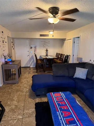$1,650 | 716 Oakgrove Drive, Unit 129, Brandon, FL 33510