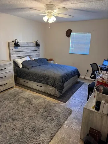 $1,650 | 716 Oakgrove Drive, Unit 129, Brandon, FL 33510