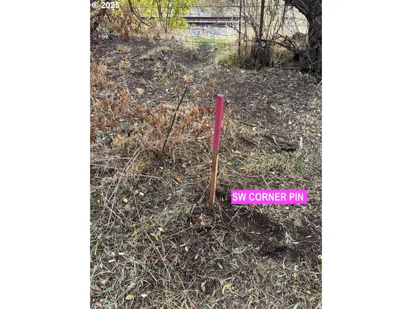 a view of a outdoor space