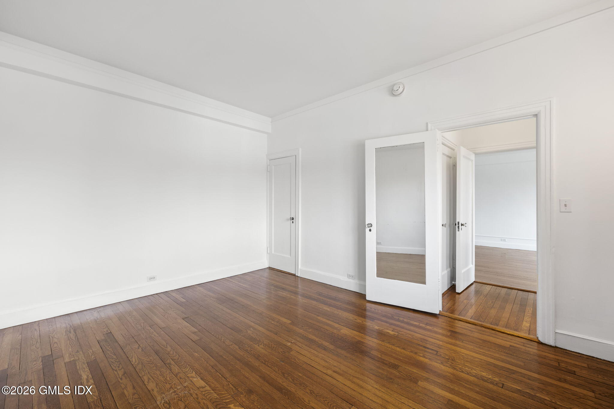 47 Lafayette Place, Unit 2D Greenwich, CT 06830 - Photo 18 of 33 Bedroom